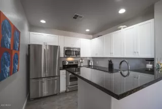 Photo #4: 6146530 Listing