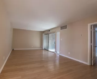 Photo #3: 6146813 Listing