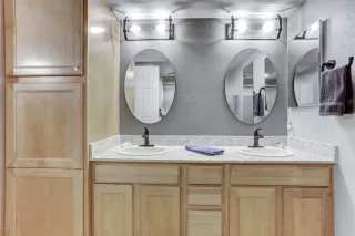 Photo #2: 6146856 Listing 