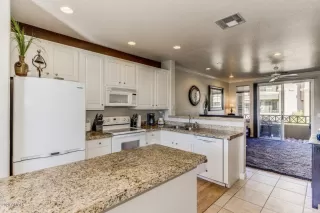 Photo #4: 6146868 Listing 