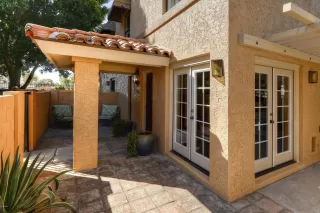 Photo #2: 6146882 Listing 