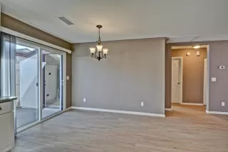 Photo #5: 6147042 Listing