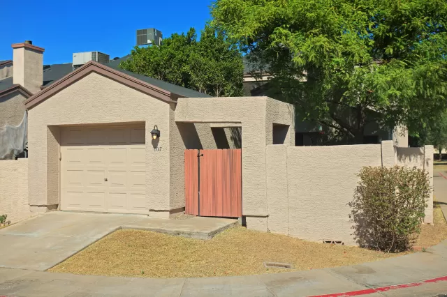 MLS: 6147131 Condo For Sale