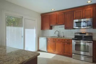 Photo #6: 6147131 Listing