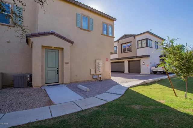 MLS: 6147136 Condo For Sale