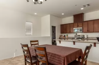 Photo #2: 6147136 Listing