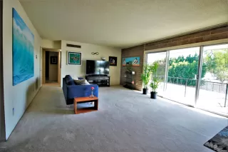 Photo #2: 6147267 Listing 