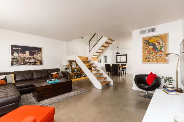 MLS: 6147385 Condo For Sale