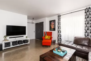 Photo #1: 6147385 Listing