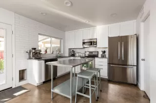 Photo #5: 6147385 Listing