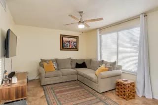 Photo #3: 6147555 Listing