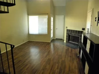 Photo #2: 6147627 Listing 