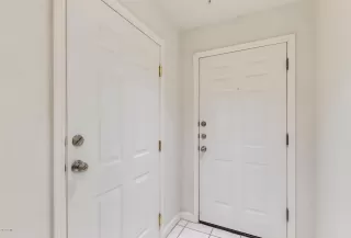 Photo #3: 6147706 Listing