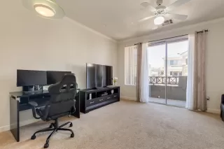 Photo #5: 6147706 Listing