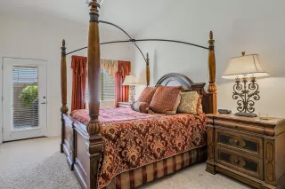 Photo #4: 6147736 Listing