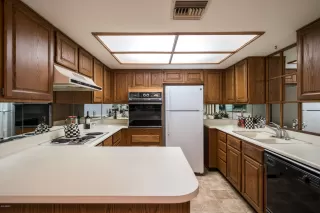 Photo #4: 6147782 Listing