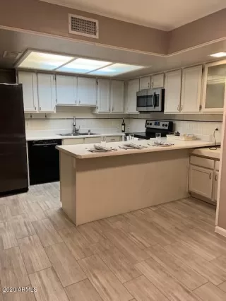 Photo #1: 6147821 Listing