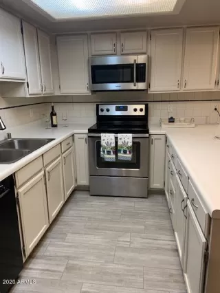 Photo #2: 6147821 Listing