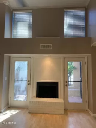 Photo #5: 6147821 Listing