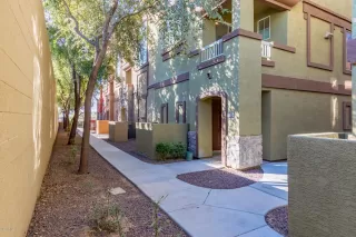 Photo #2: 6147833 Listing 