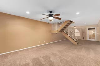 Photo #2: 6147837 Listing 