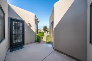 Photo #4: 6147852 Listing