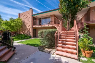 Photo #2: 6147898 Listing