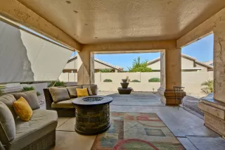 Photo #4: 6147912 Listing