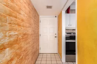 Photo #3: 6147947 Listing