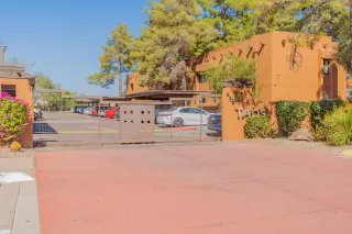 Photo #1: 6147992 Listing