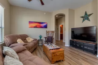 Photo #6: 6148077 Listing 