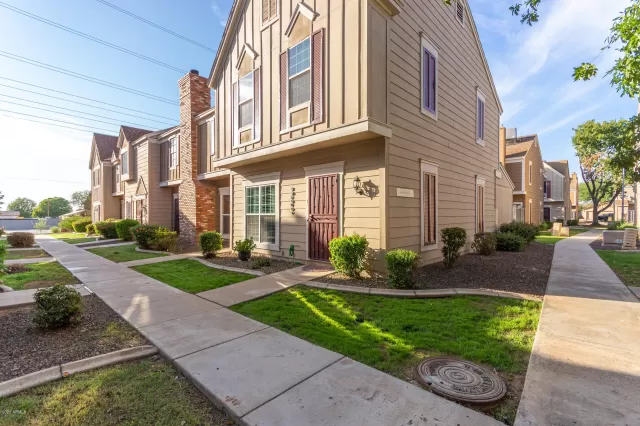 MLS: 6148133 Condo For Sale