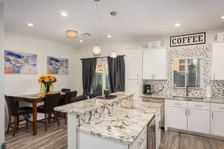 Photo #5: 6148133 Listing 