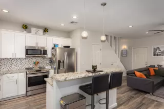 Photo #6: 6148133 Listing 