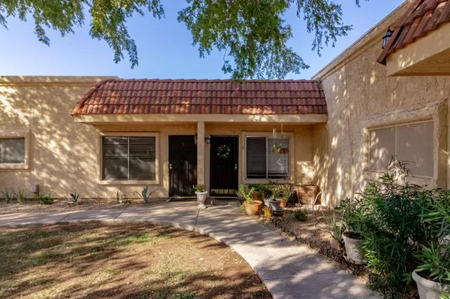 MLS: 6148221 Condo For Sale