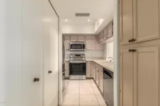 Photo #5: 6148246 Listing 