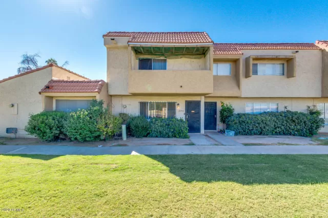 MLS: 6148466 Condo For Sale