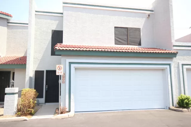 MLS: 6148514 Condo For Sale