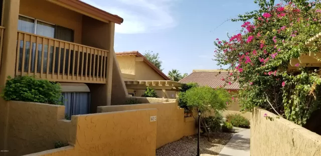 MLS: 6148713 Condo For Sale