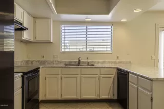 Photo #5: 6148717 Listing 