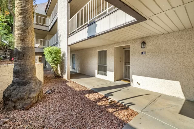 MLS: 6149262 Condo For Sale