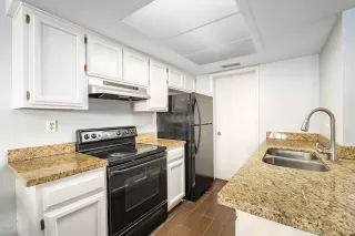 Photo #1: 6149262 Listing 