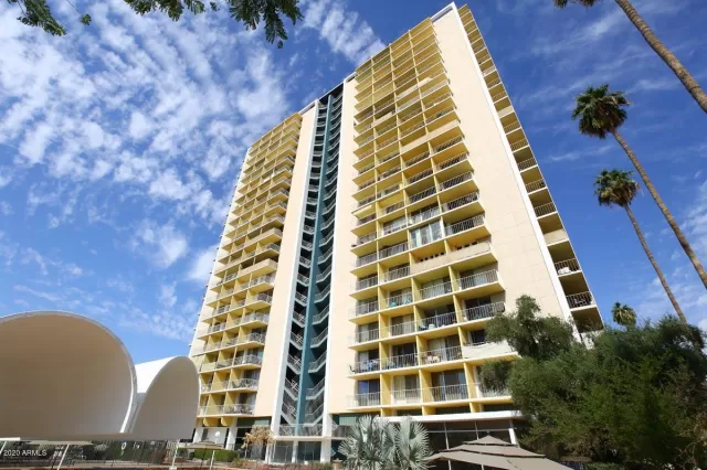 MLS: 6149406 Condo For Sale