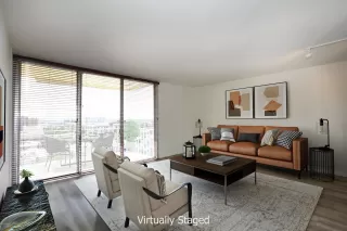 Photo #4: 6149406 Listing