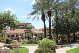 Photo #3: 6149459 Listing