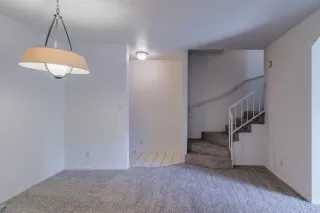 Photo #4: 6149640 Listing