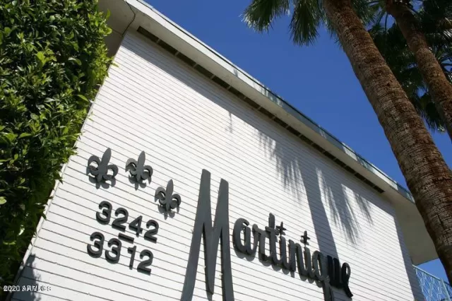 MLS: 6149690 Condo For Sale