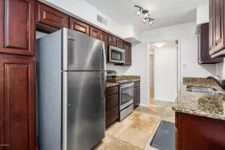 Photo #3: 6149690 Listing