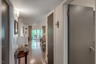 Photo #1: 6149839 Listing 