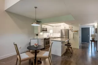 Photo #6: 6149839 Listing 